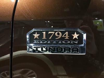 2017款豐田坦途1794版配置解析與價(jià)格指南